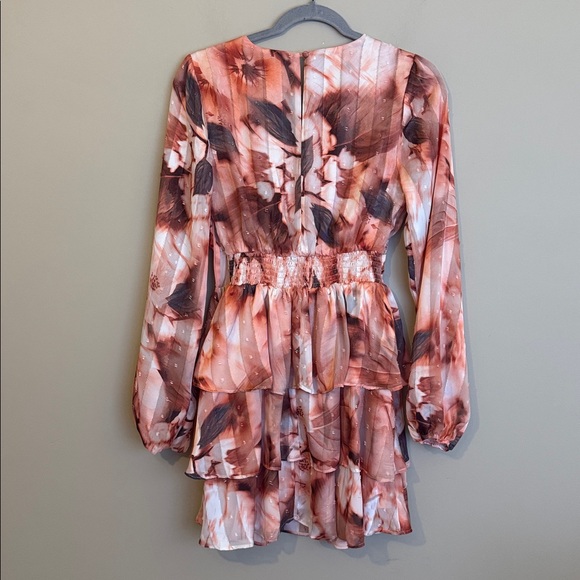 NWT- Socialite Floral Clip Dot Long Sleeve Minidress, Grey/Peach, size XS - Picture 10 of 12